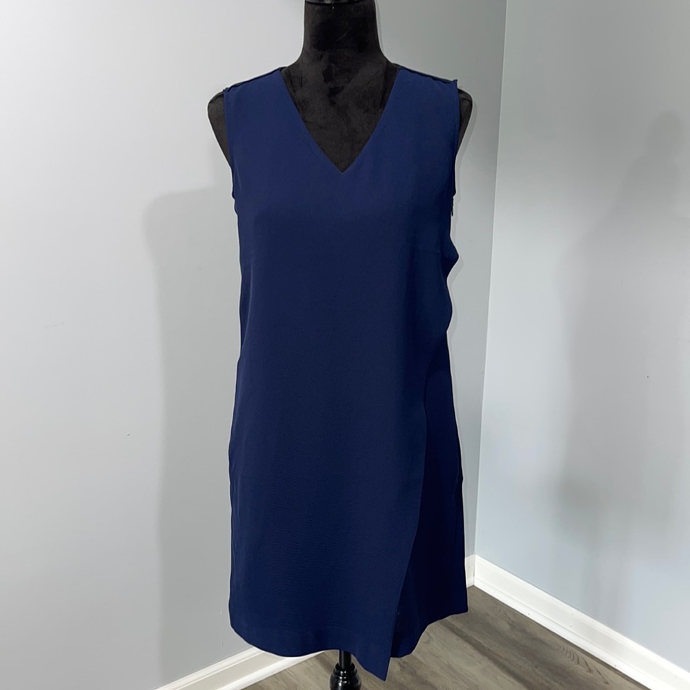 J. CREW Size 2 Dress Navy Wrap Front Sleeveless V-Neck Style C9741 NEW